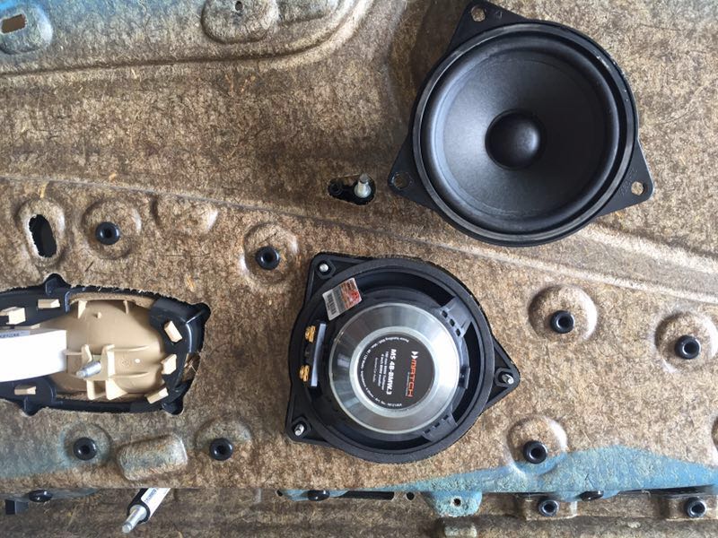 周口宝马x1音响改装案例,宝马原车音响可以改其他车吗