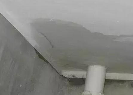 20年的房子卫生间漏水如何处理,20年以上的塑料水管漏水怎么办