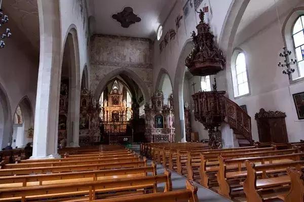 瑞士教堂 (瑞士苏黎世湖边的教堂)