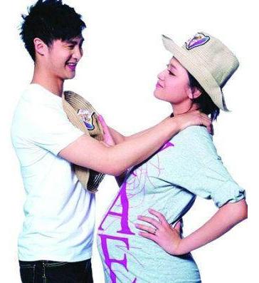 女星孕照差距大,女星的孕照