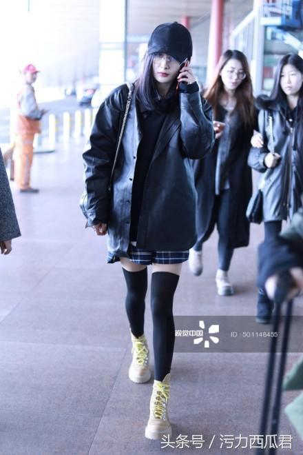 杨幂机场新look美炸！可她曾经也是各大时装周的雷神啊！