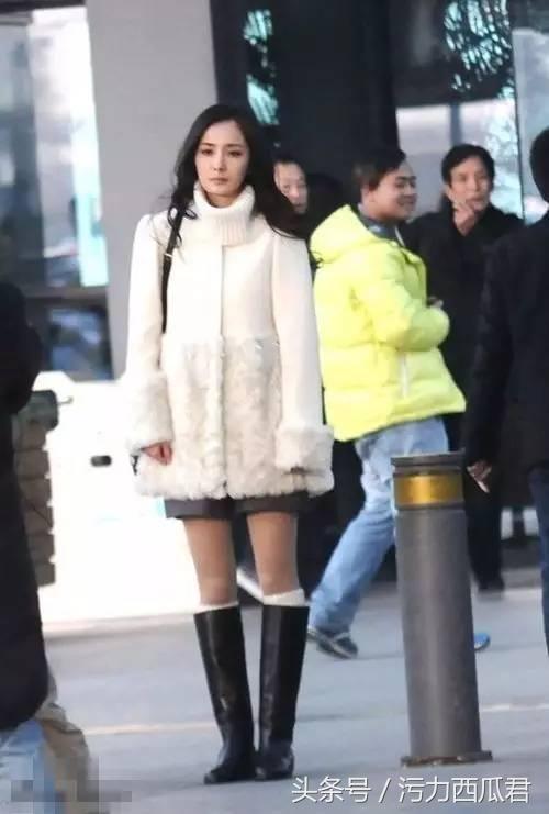 杨幂机场新look美炸！可她曾经也是各大时装周的雷神啊！