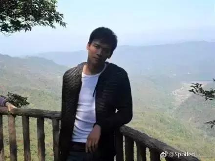 成都大学彭于晏,成都大学体育学院彭于晏老师