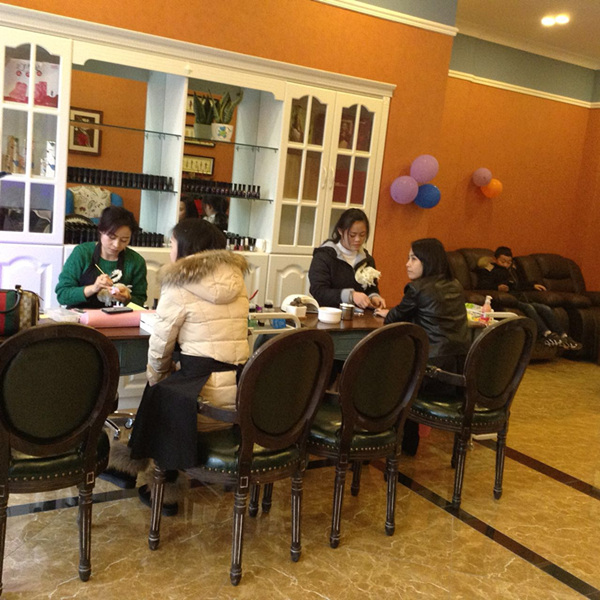 开睫毛店好不好？美睫专家来帮你分析