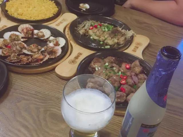 一天吃8顿算啥！回我老家青岛，带你吃上24小时！