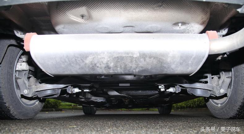 2017款福克斯碰撞测试,福克斯2017款按键解析