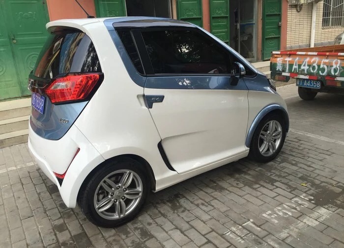 众泰电动车e200能干多少公里,电动车100元电费可以跑多少公里