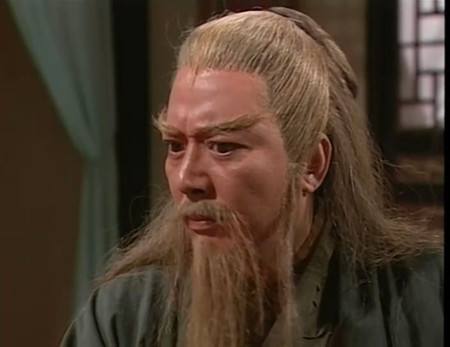 桃花神剑碧海玉箫,桃花影落飞神剑一剑寒光定九州