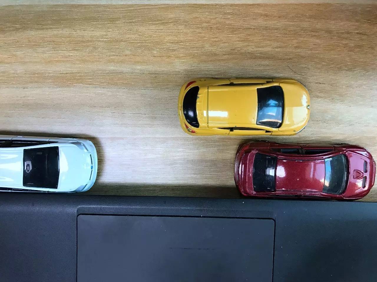 总是停不好车,如何解决停车位难问题及对策实例