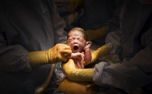 当分娩“内检”遇上男医生！竟有99%的产妇都说求之不得！