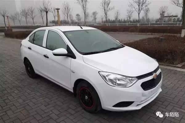 买车别蹭爹妈，只花8万元也能让自动挡轿车落地？