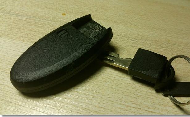 换了个钥匙外壳钥匙不能用了,车钥匙换外壳怎么打不了火