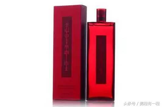 日本原装进口的化妆品是真的吗 (日本化妆品本土和出口有什么区别)