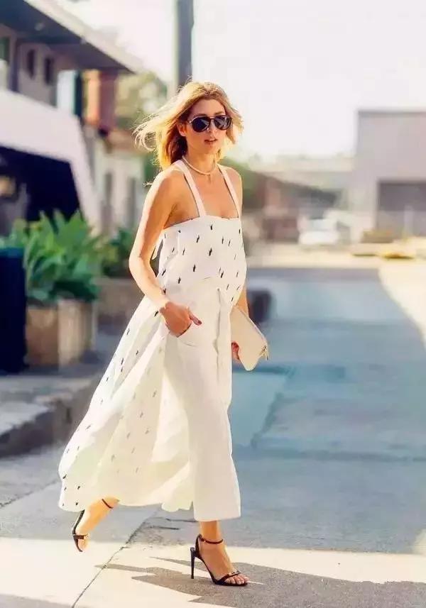 2016流行裤子还是裙子,今年流行什么裤子或裙子