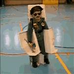 路上遇到钱该怎么办,路上遇到人要一块钱什么征兆