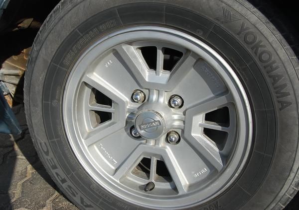 大宋的阿曼日记：中国人买三手日产达特桑280ZX