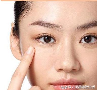 刘晓庆保养不老的秘诀,40岁刘晓庆为什么突然变美了