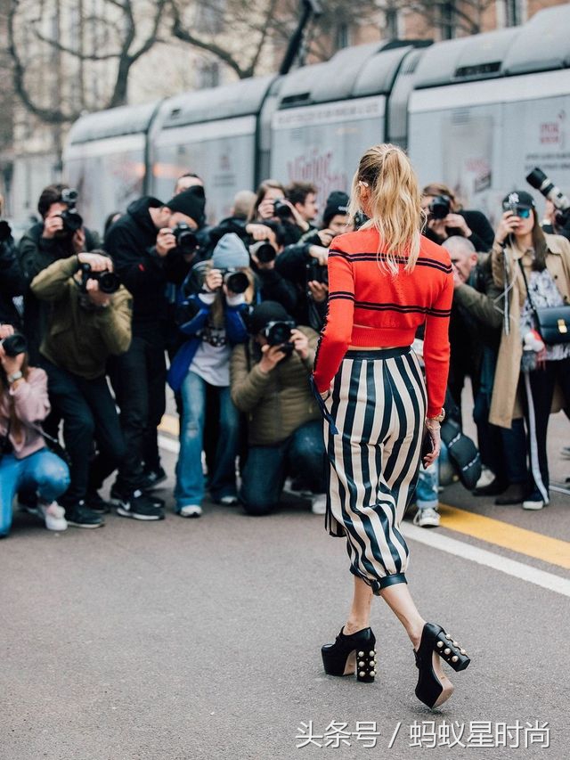 穿一双珍珠鞋，路人都行注目礼！