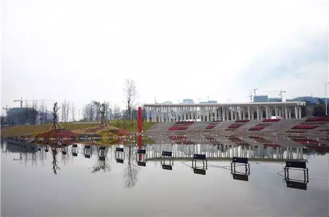 临港为什么那么多公园,宜宾临港公园