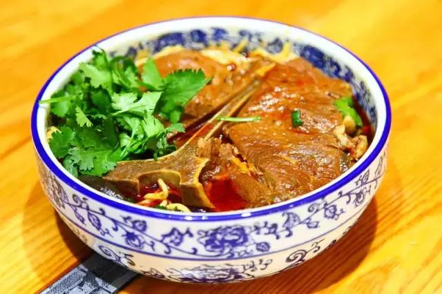 东邪、南帝、北丐、中神通，重庆小面的江湖地位你知道吗？