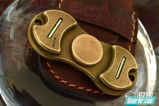 指尖陀螺一般转多久,指尖陀螺拆解过程