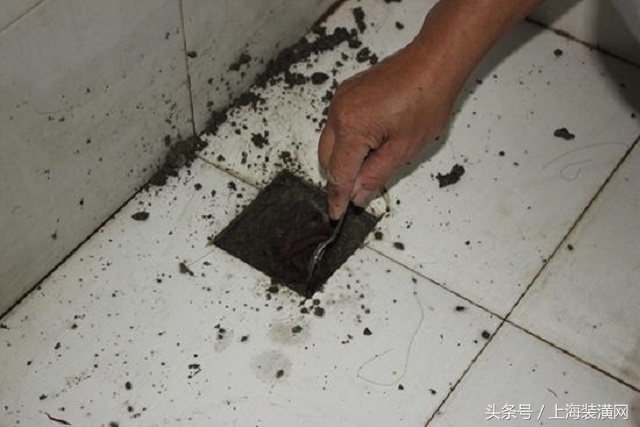原来地漏要这么装才正确怪不得我家总是冒臭气