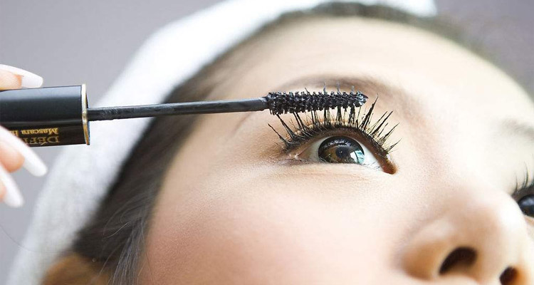 桃花妆眼妆技巧,桃花眼妆怎么打造