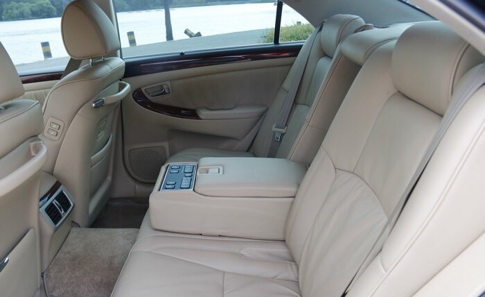 红旗盛世高档汽车,2016款一汽红旗盛世手动挡