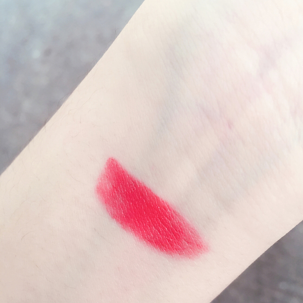 火爆天的西柚色，让他忍住不亲一口