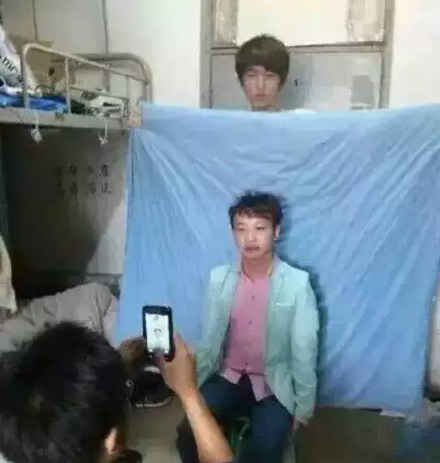 三星手机如何拍一寸证件照电子版,如何自己用手机拍出好看的证件照