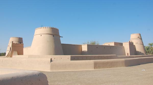 大宋的阿曼日记：中国人买三手日产达特桑280ZX