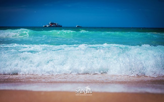 呼吸三亚新鲜空气~逃脱女儿牵拌