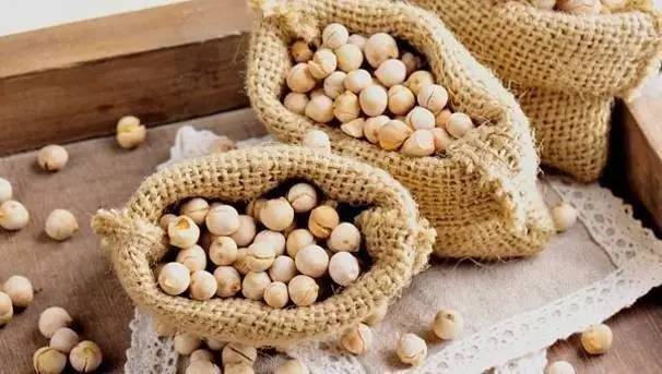 吃素对皮肤有啥影响,吃肉皮肤好还是吃素皮肤好