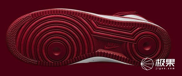 你从不关注的鞋底花纹，却成了乔丹科比封神的“秘密”