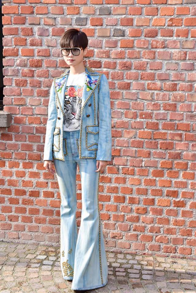 明星时装周观秀态势,巴黎时装周明星看秀的意义