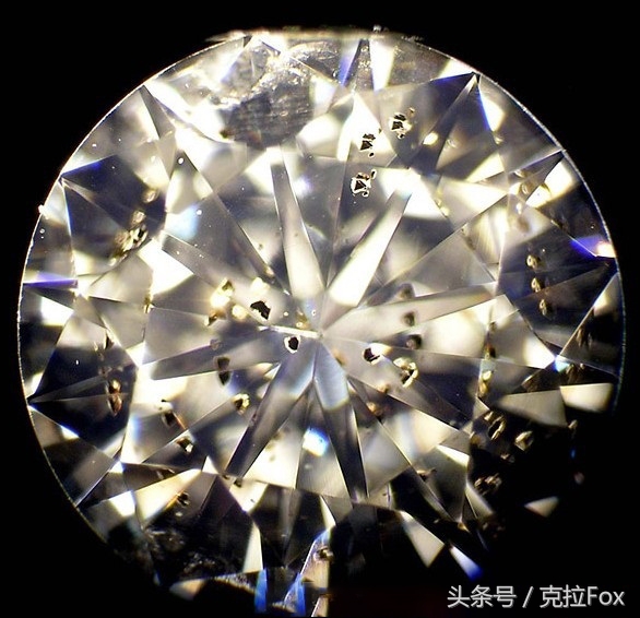 教你几招辨别真假钻石的方法,如何区分真假钻石最简单的方法