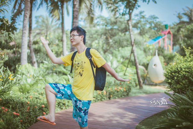 呼吸三亚新鲜空气~逃脱女儿牵拌