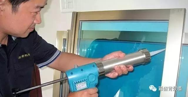 安装护墙板不打胶,安装护墙板不打胶行不行