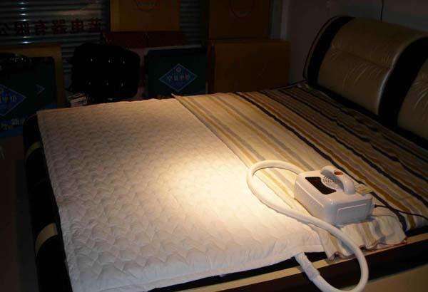 冷暖空调床垫效果好吗,水循环冷暖床垫好用吗