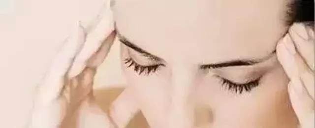 月子期间，如何处理发烧、头疼、拉肚子？