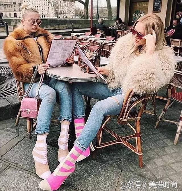 杨幂宋茜小白鞋,杨幂宋茜都爱穿的单品