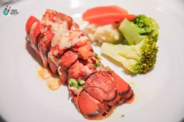 甲板上听乐队？！迎着海风，嗨到飞起！价格低出天际！