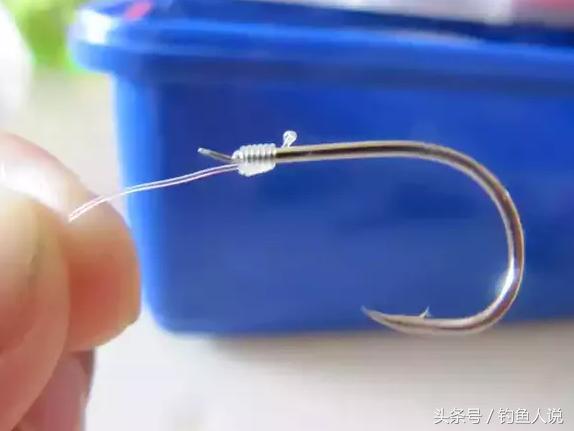 钓鱼怎么绑子线不会缠线,钓鱼子线短的怎么绑