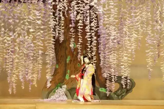 歌舞伎面孔,双重歌舞伎