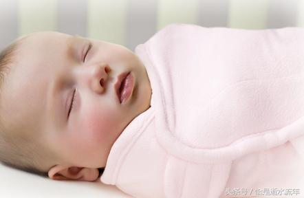 宝宝尿布的选择和洗涤技巧有哪些,宝宝尿布用什么洗最好