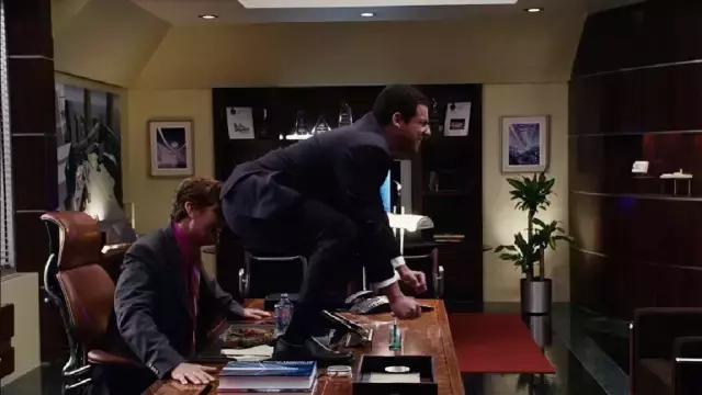 绝命毒师怒怼付兰兰，美国山寨居然这么良心