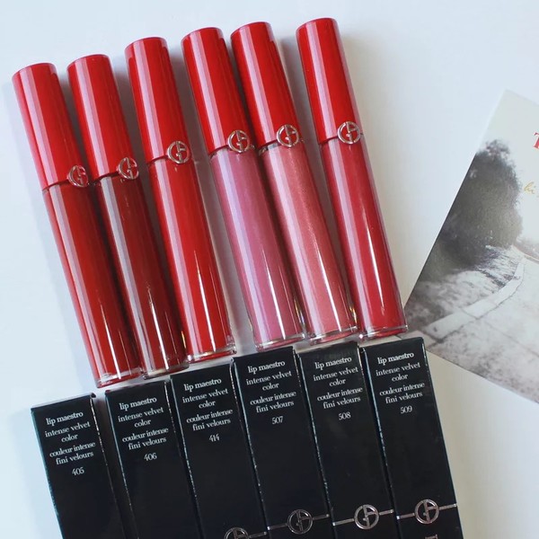 打啵啵都不会掉的口红推荐,给大家推荐一款最近用的口红