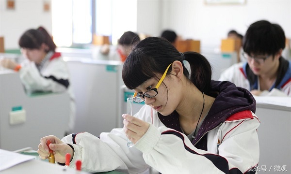 成都二诊语文评价,成都二诊语文