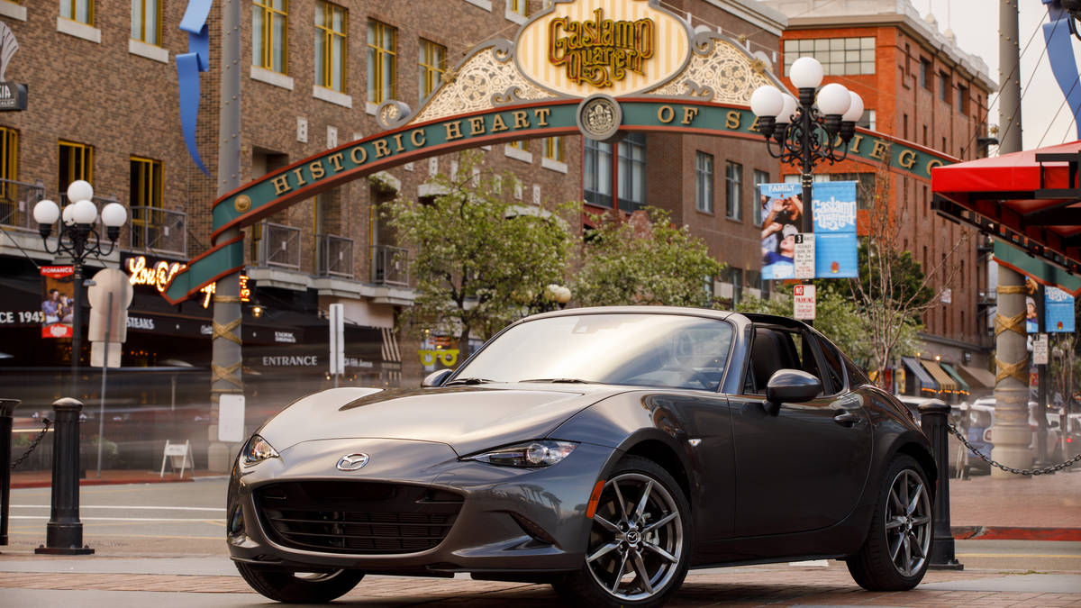 新款宝马3系预计售价29万元起,宝马3系敞篷版最新报价