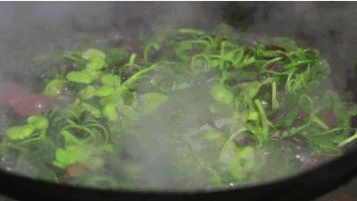 吃素对皮肤有啥影响,吃肉皮肤好还是吃素皮肤好